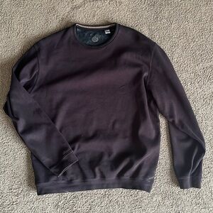 Black Turnbury crewneck